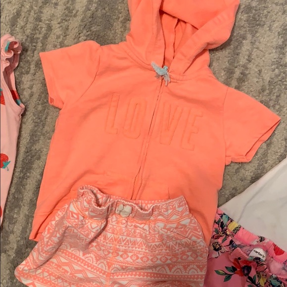 Carter’s Bundle - Picture 3 of 4